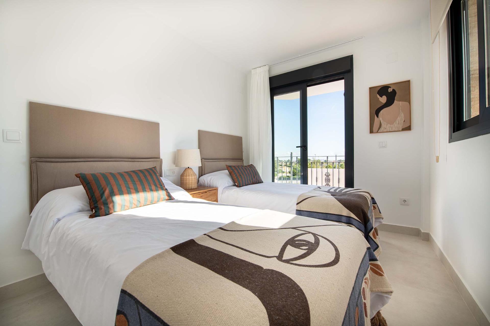 town-house-in-cox-n9363-cox-13 town house cox